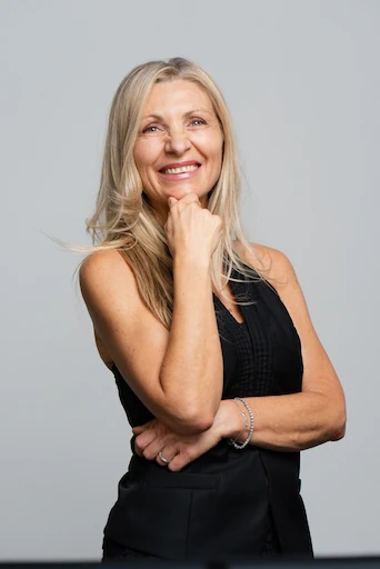 Catherine benedic - Attribut alt par défaut.