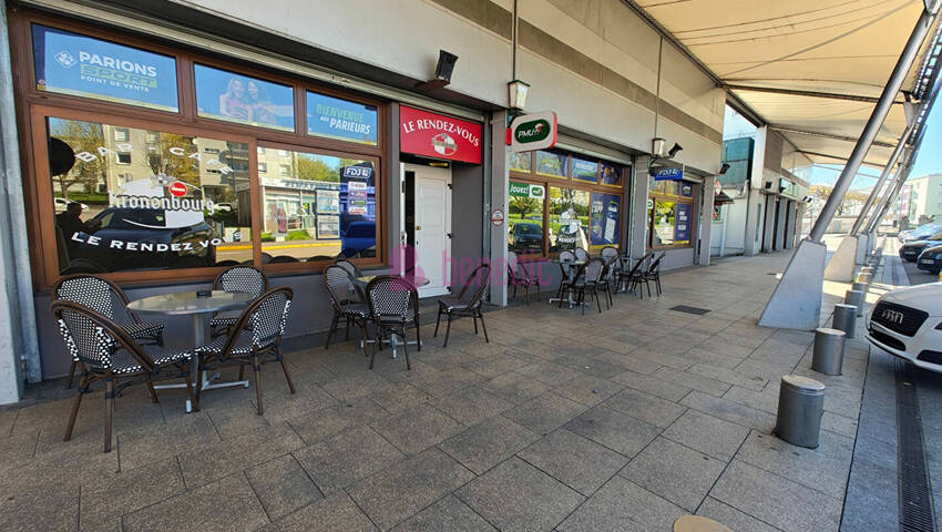 60447567a - Attribut alt par défaut.