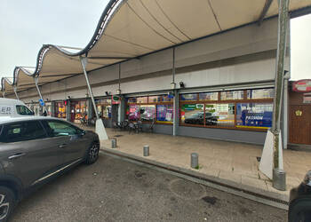 60447567b - Attribut alt par défaut.