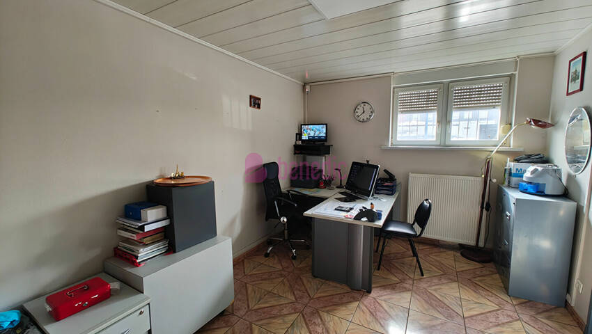 60447567j - Attribut alt par défaut.