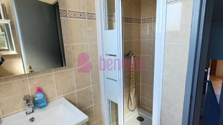 60447567l - Attribut alt par défaut.