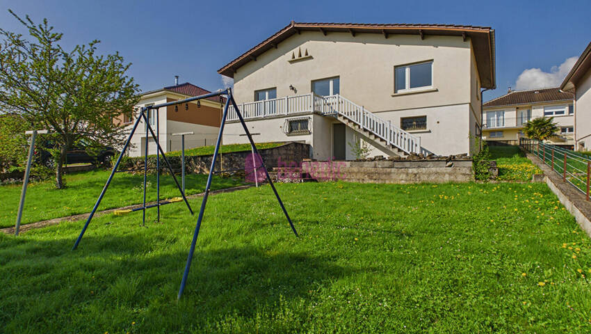 60295668a - Attribut alt par défaut.