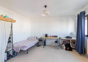 59041967a - Attribut alt par défaut.