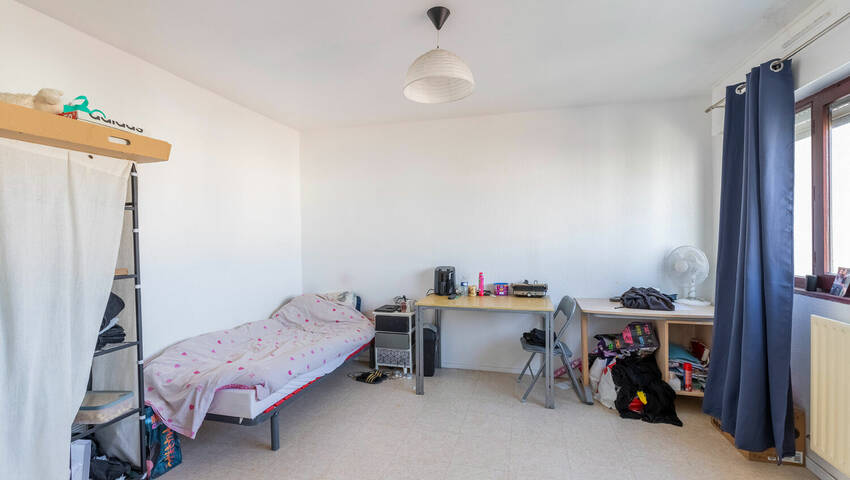 59041967a - Attribut alt par défaut.