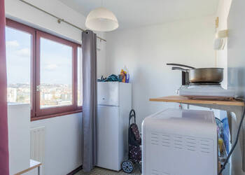 59041967b - Attribut alt par défaut.