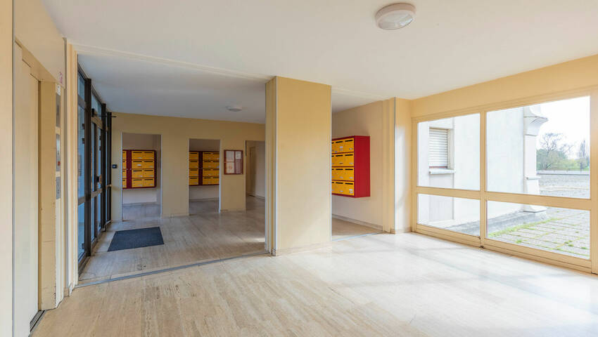 59041967m - Attribut alt par défaut.