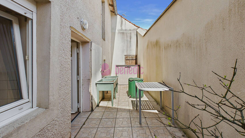 60308900b - Attribut alt par défaut.