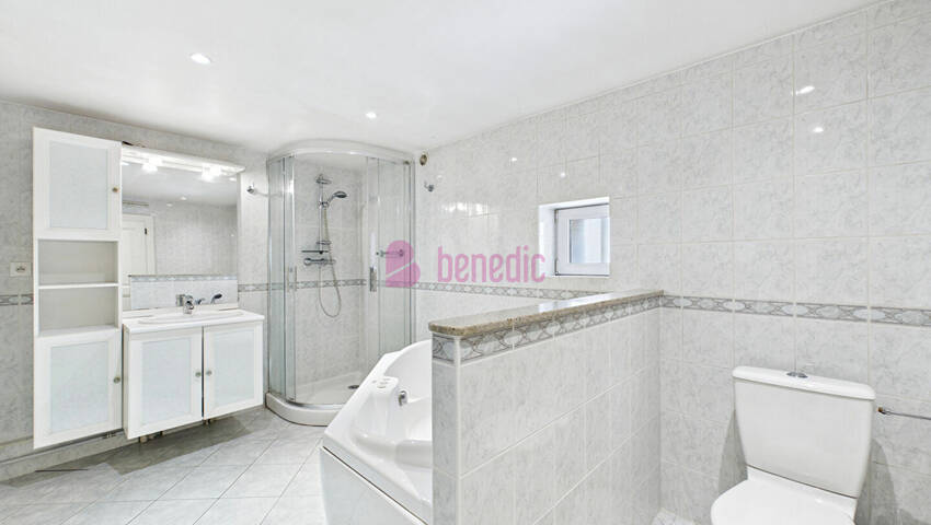 60308900m - Attribut alt par défaut.