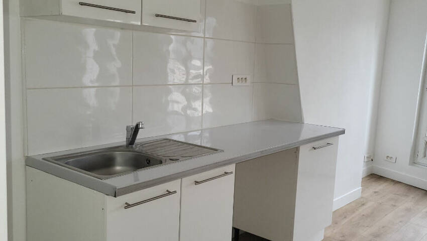 60452973b - Attribut alt par défaut.