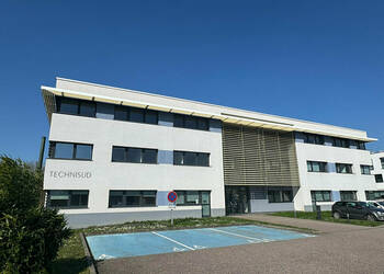 560613615 57 25801 2 - Attribut alt par défaut.