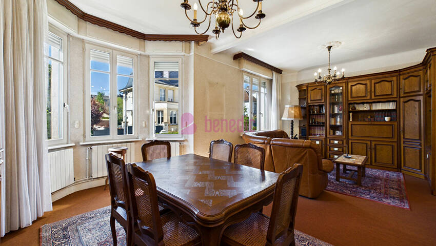 60153035g - Attribut alt par défaut.