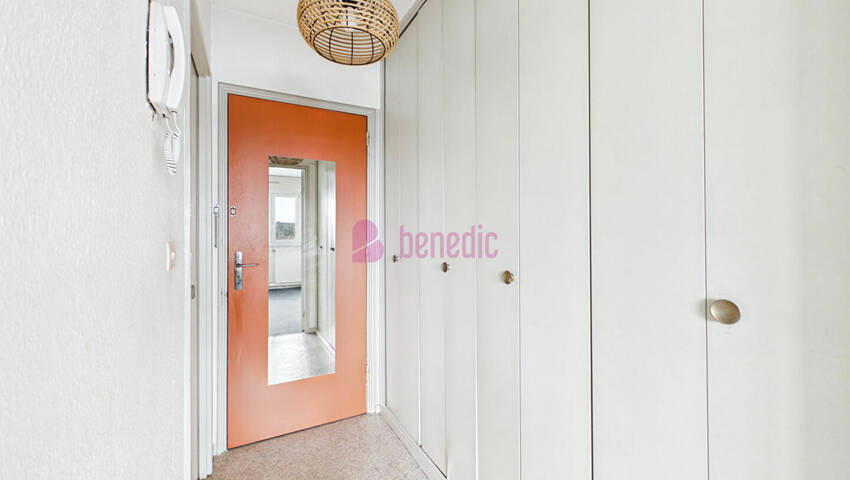 5151749j - Attribut alt par défaut.