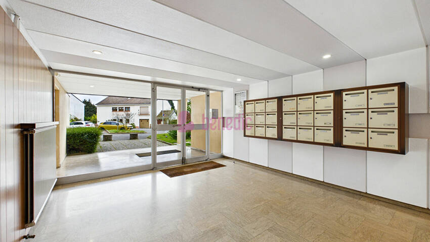 5151749l - Attribut alt par défaut.