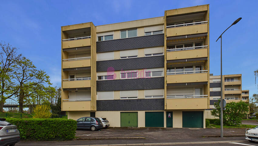 5151749m - Attribut alt par défaut.