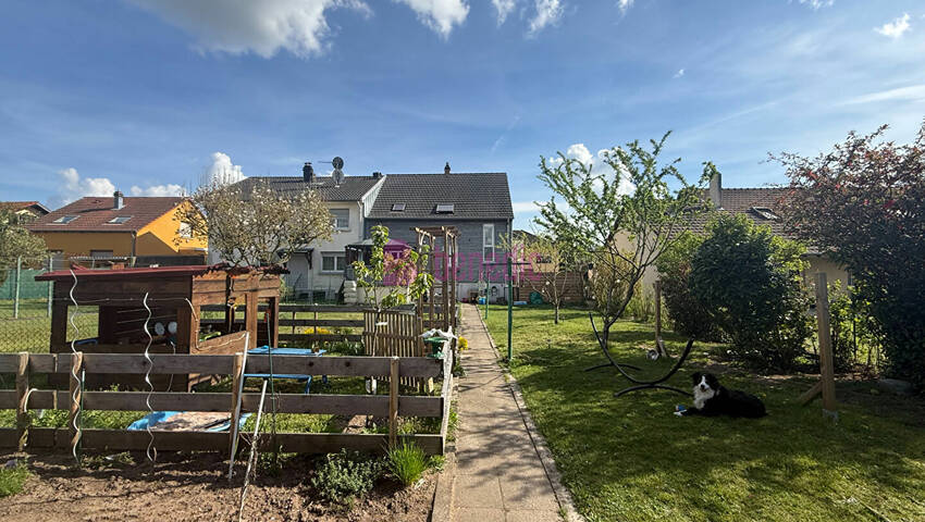 60462096c - Attribut alt par défaut.