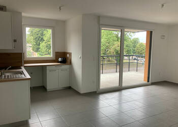 60471418a - Attribut alt par défaut.