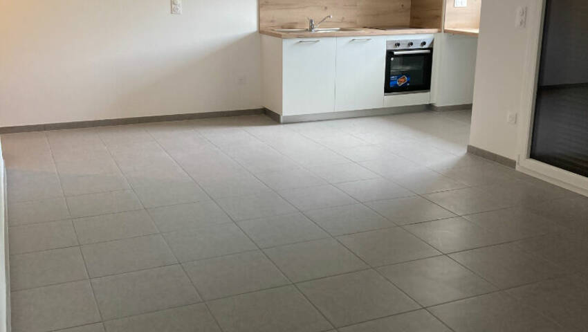 60471418c - Attribut alt par défaut.