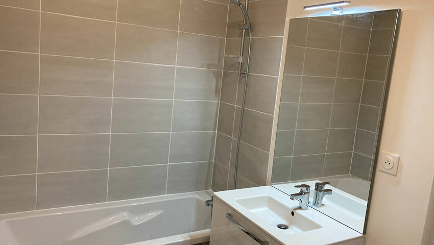 60471418d - Attribut alt par défaut.