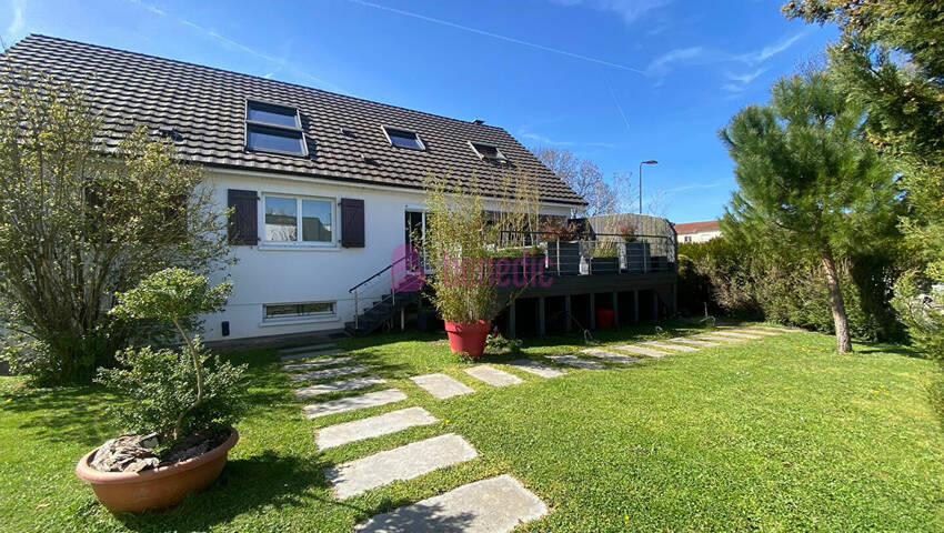 60473929b - Attribut alt par défaut.