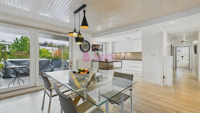 60473929l - Attribut alt par défaut.