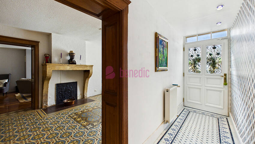 60434313b - Attribut alt par défaut.