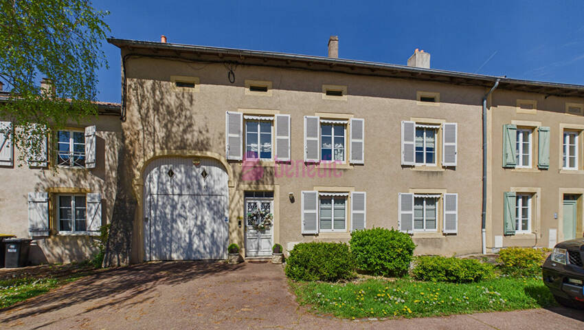 60434313u - Attribut alt par défaut.