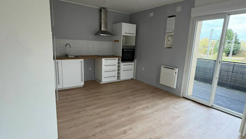 60453943b - Attribut alt par défaut.