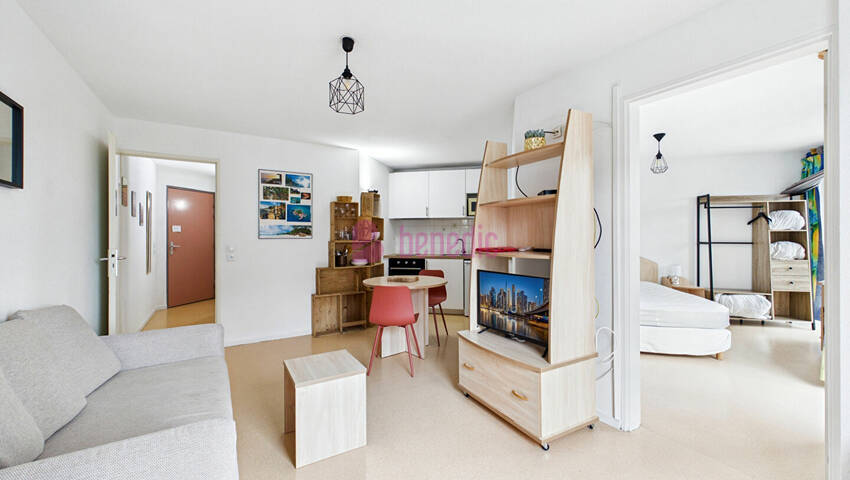 60182947g - Attribut alt par défaut.