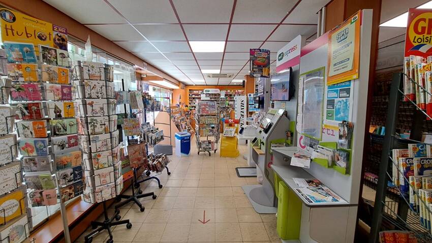 Publique 53978288 nr 2 - Attribut alt par défaut.