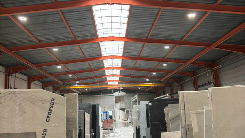 Publique 55697235 nr 2 - Attribut alt par défaut.