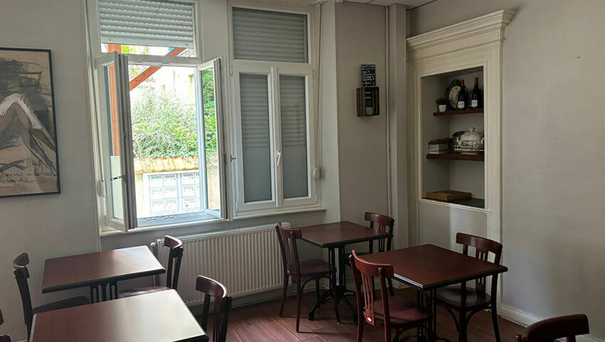 Publique 56255598 nr 4 - Attribut alt par défaut.