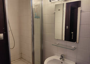 60491768c - Attribut alt par défaut.