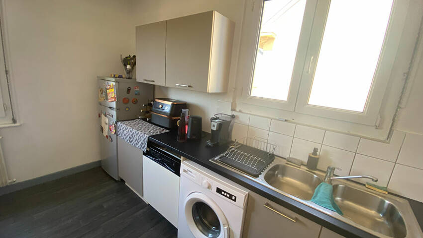 60491440b - Attribut alt par défaut.