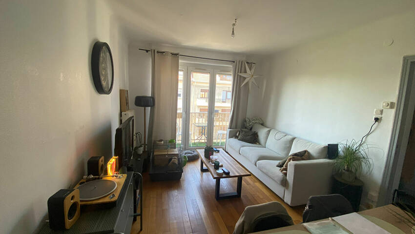 60491440e - Attribut alt par défaut.