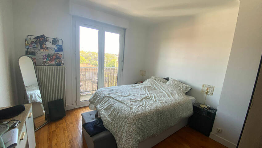 60491440l - Attribut alt par défaut.