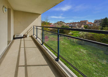 59477634c - Attribut alt par défaut.