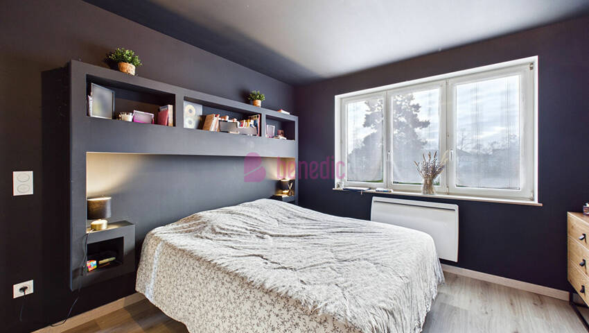 55885539l - Attribut alt par défaut.