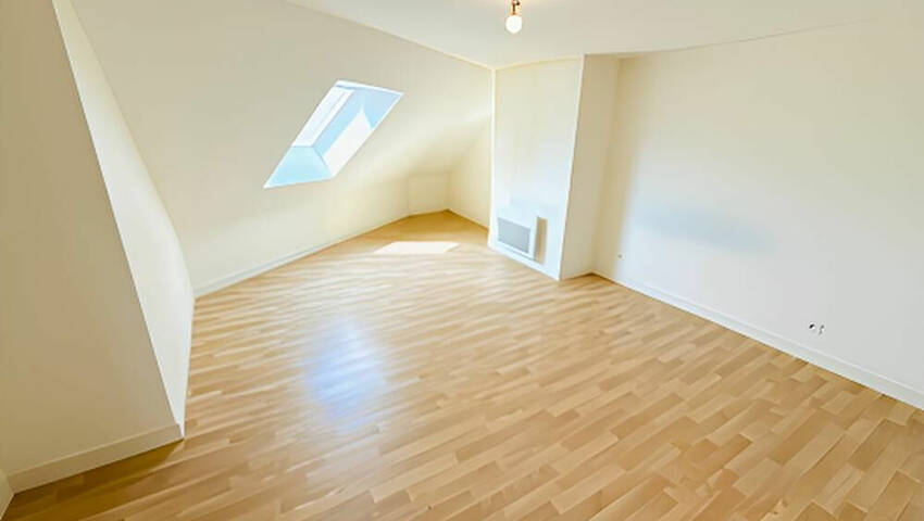 60478869a - Attribut alt par défaut.