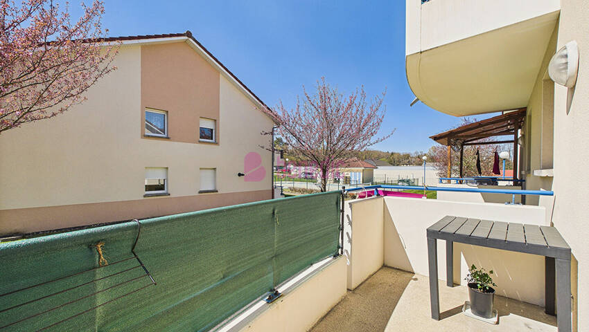 60224687a - Attribut alt par défaut.