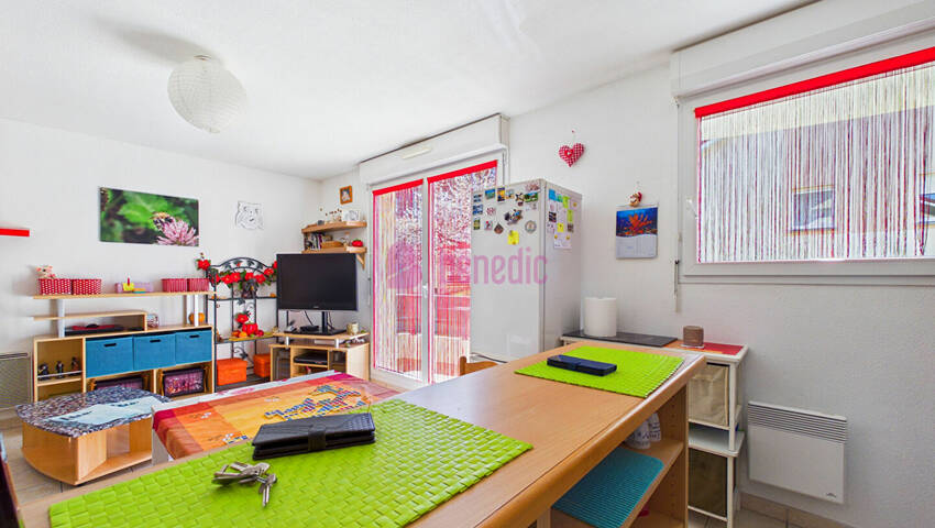 60224687g - Attribut alt par défaut.