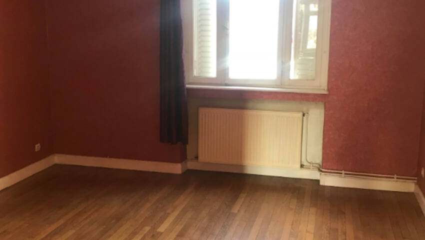 4255475c - Attribut alt par défaut.