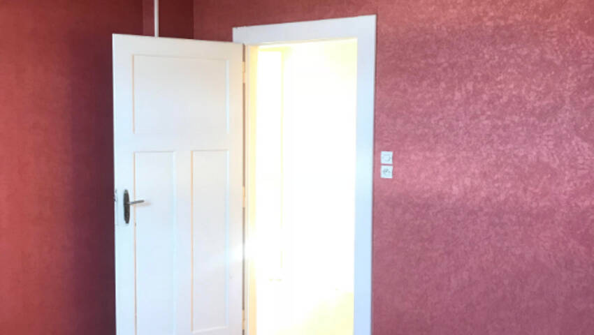 4255475d - Attribut alt par défaut.