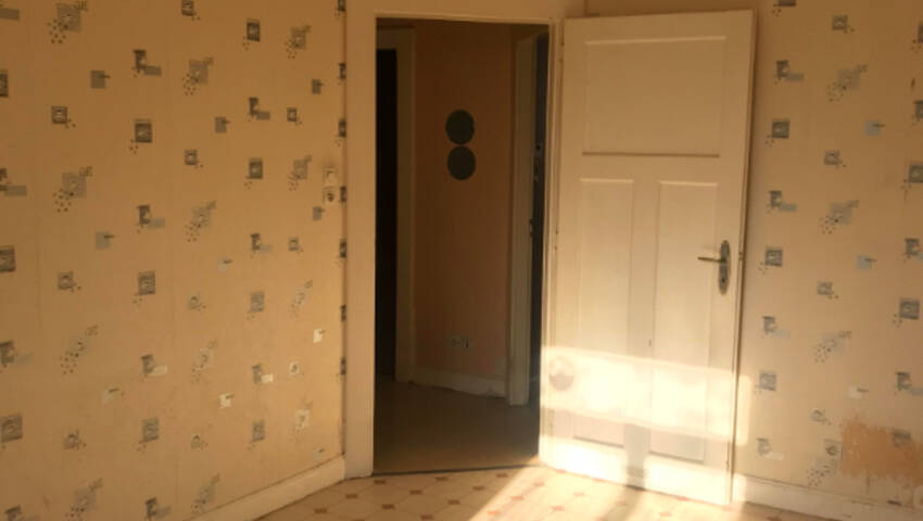 4255475f - Attribut alt par défaut.