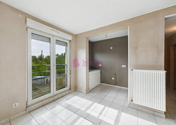 60512689c - Attribut alt par défaut.