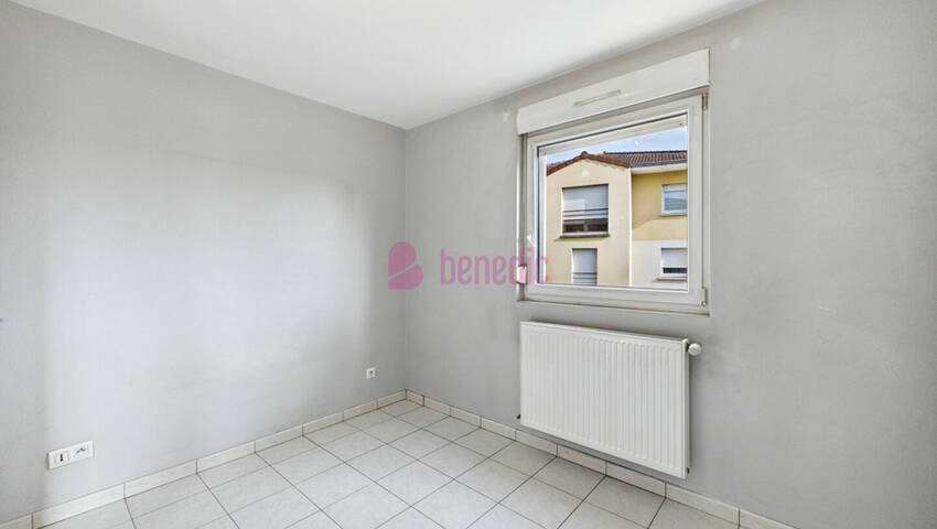 60512689f - Attribut alt par défaut.