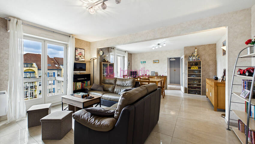 60475068n - Attribut alt par défaut.