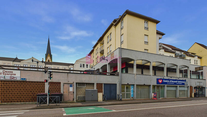 60475068q - Attribut alt par défaut.