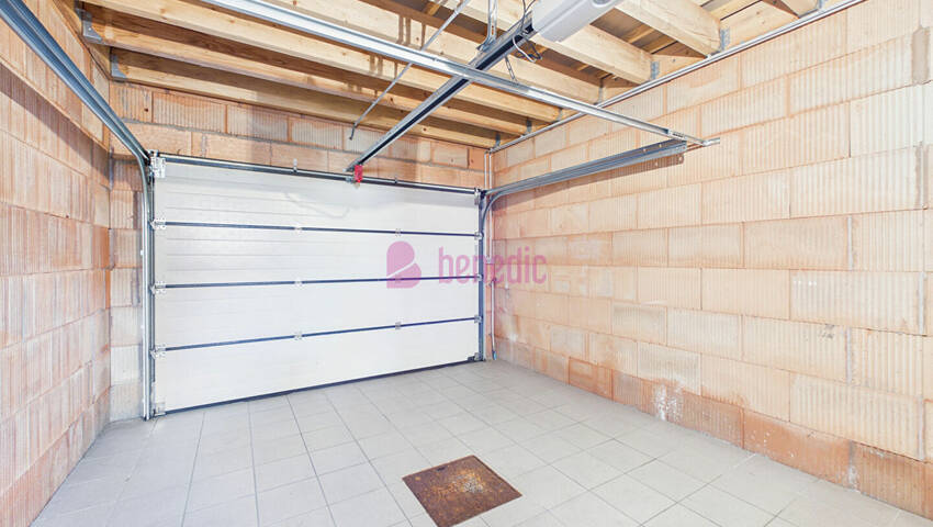 60522017j - Attribut alt par défaut.