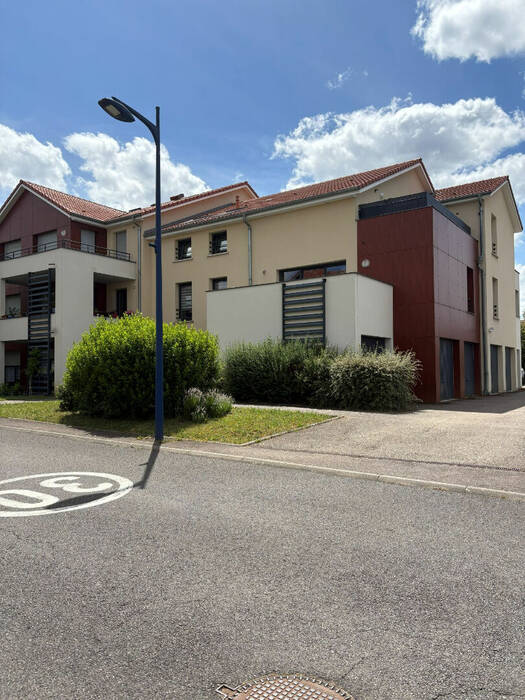60463435n - Attribut alt par défaut.