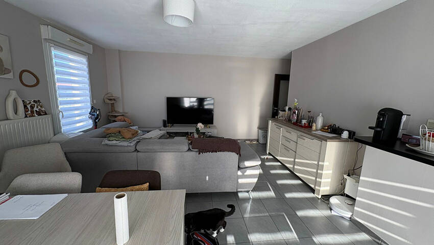 60463435d - Attribut alt par défaut.